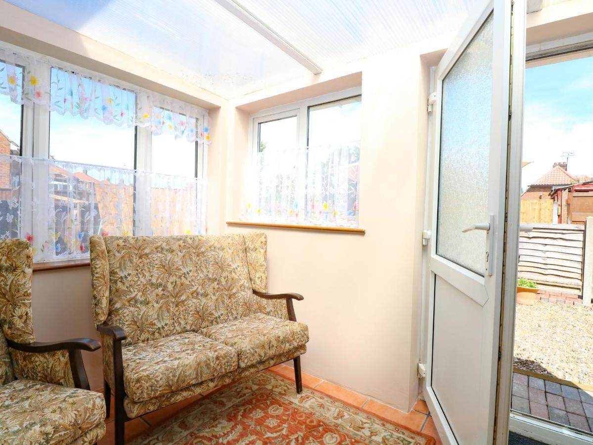 Villa Lillies Pad Thetford Exterior foto
