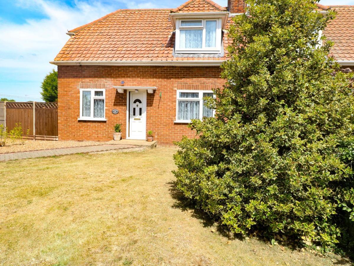 Villa Lillies Pad Thetford Exterior foto