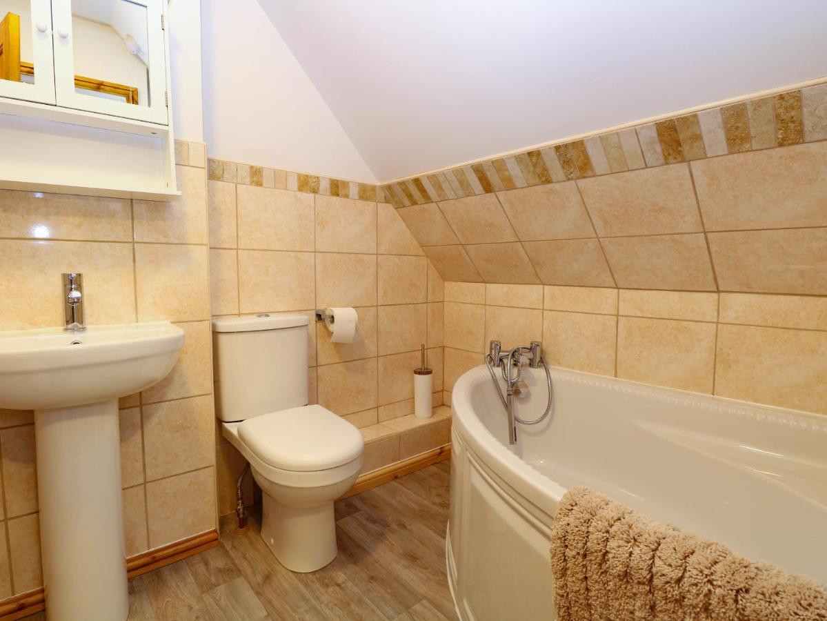Villa Lillies Pad Thetford Exterior foto