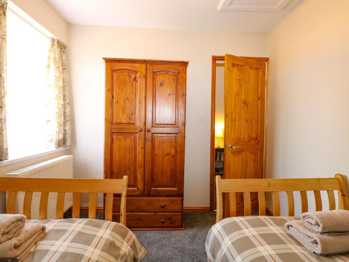 Villa Lillies Pad Thetford Exterior foto