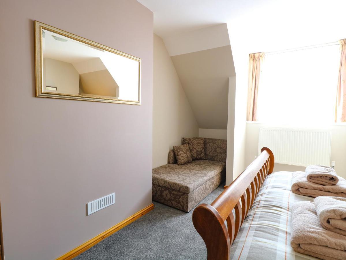 Villa Lillies Pad Thetford Exterior foto